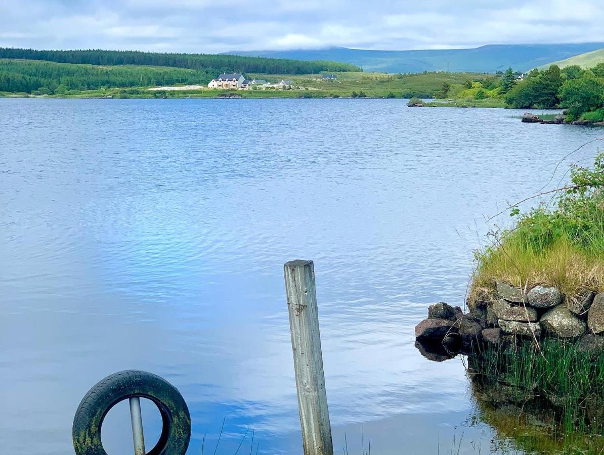 The Lake House Dungloe Exterior photo
